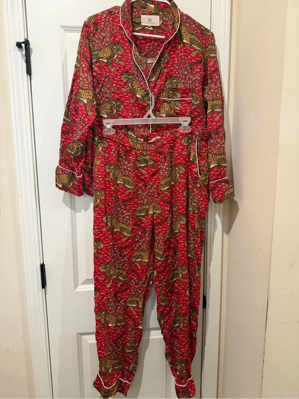 Printfresh Pajama Set Bagheera Cheetah Long Sleeve Button Pink Lightweight- Sz M